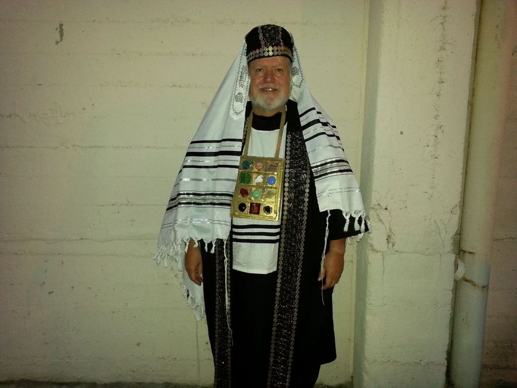 Man wearing traditional Jewish prayer garments